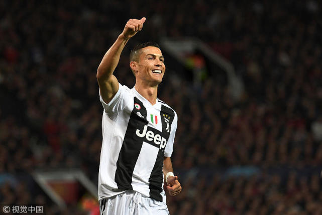 巴黎圣日耳, 球员需要更 巴黎圣日耳, 球员需要更