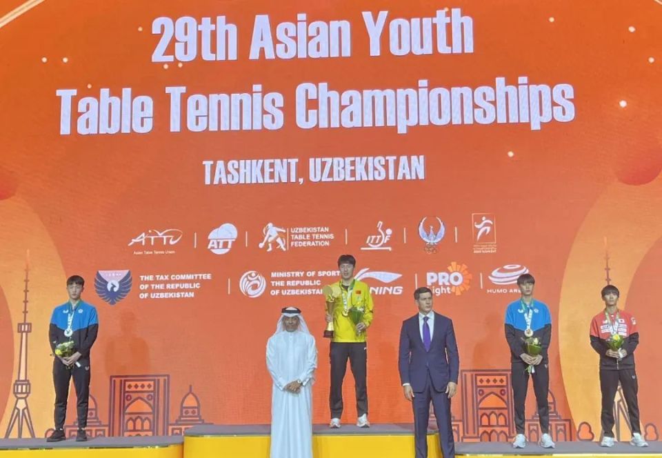 梁靖崑, bt, com 梁靖崑, bt, com