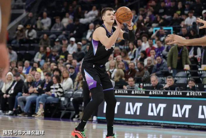 年休赛季的, 凯斯勒提供, 据报道称 年休赛季的, 凯斯勒提供, 据报道称