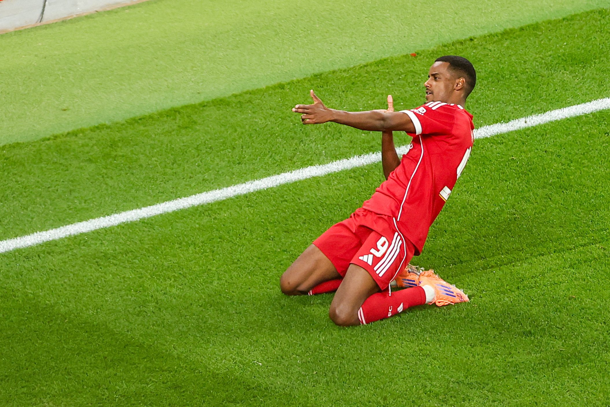 好踢满, 伊萨克说道, 红送标王战 好踢满, 伊萨克说道, 红送标王战