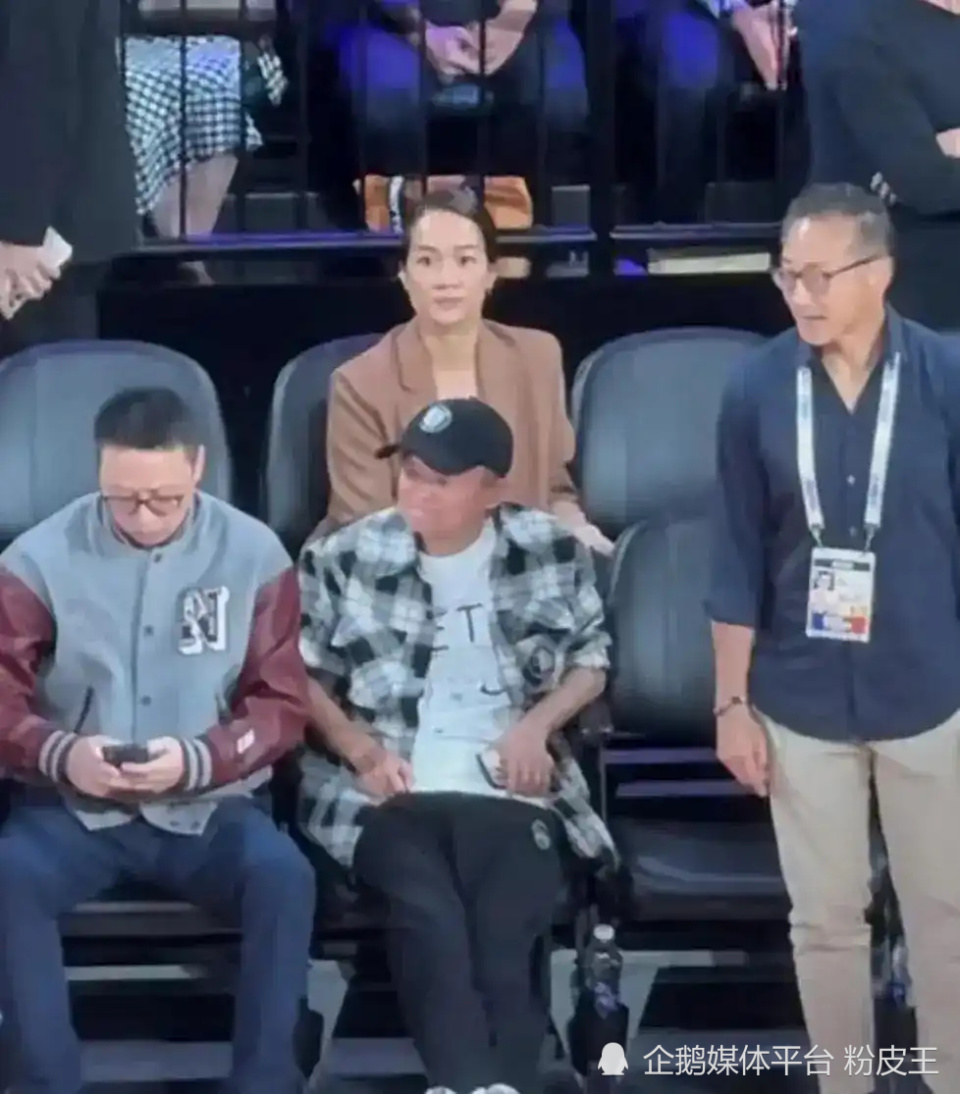 OHzTW, 球员曾凡博 OHzTW, 球员曾凡博